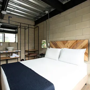 2* Hotel Lleras Park Concept