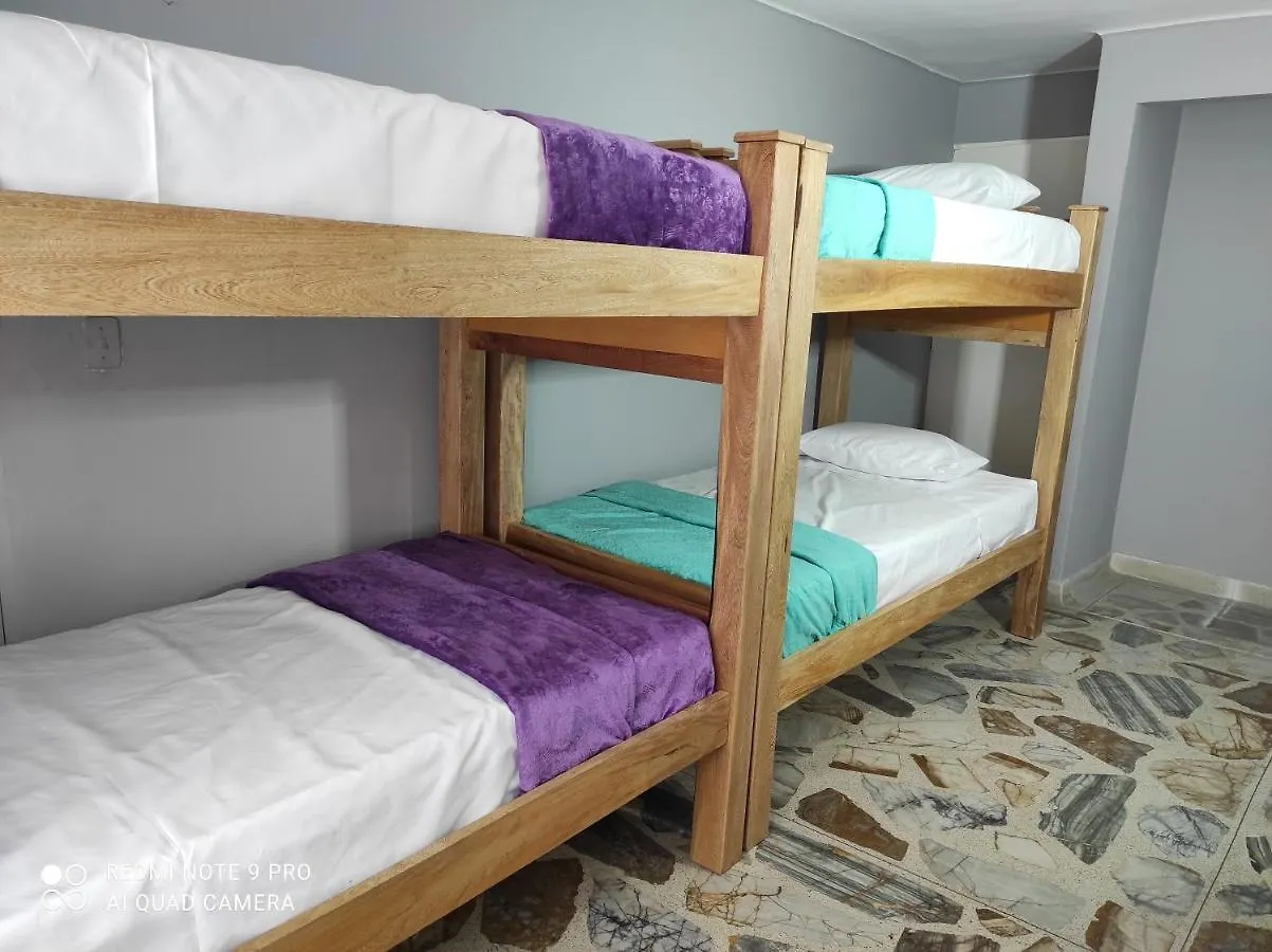 Pensión Key West Hostel Medellín Colombia